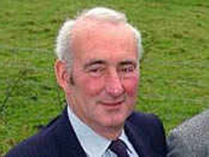 Supporting image for story: Bills for overpaid farm subsidy