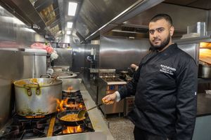 Hamza Hussain cooking Chicken Balti at Shababs Balti Restaurant Birmingham, Balti Triangle