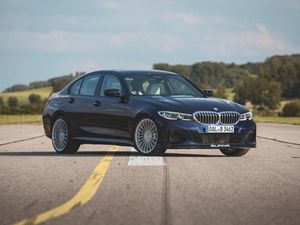 Supporting image for story: Alpina B3 saloon breaks cover