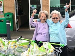 Supporting image for story: Tipton twin Doris to visit Asda one final time with funeral cortège