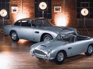 Supporting image for story: New Aston Martin DB5 Junior brings classic model on a smaller scale