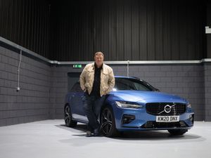 Supporting image for story: Television’s Mike Brewer says ‘fight is on’ after car dealership is hit by scammers