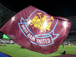 Supporting image for story: Teenage West Ham goalkeeper dies aged 15 after cancer battle