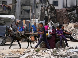 Supporting image for story: Israel to allow limited amount of aid into Gaza to avoid ‘starvation crisis’