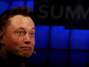 Supporting image for story: Elon Musk shares trippy footage of electric sled planned for inside The Boring Company tunnel