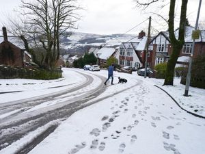Snowy weather in Saddleworth