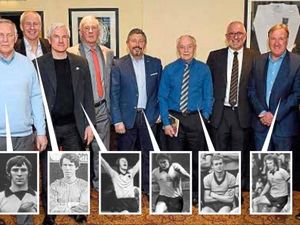 Supporting image for story: Wolves greats get together at Molineux
