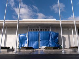 Supporting image for story: The Kennedy Centre starts work to add Trump’s name onto the building