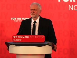 Supporting image for story: Election campaigning returns amid escalating war of words over terrorism