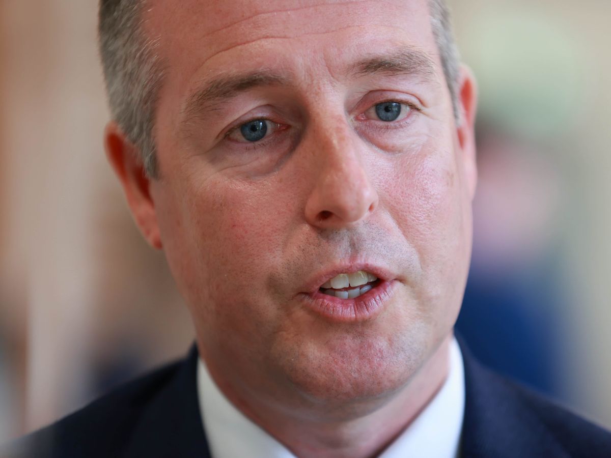 Givan stands over decision on withdrawal of guidance on gender for schools