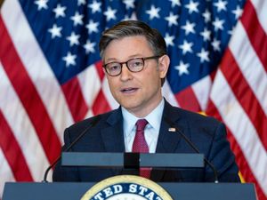 Supporting image for story: House rejects temporary funding bill for US government