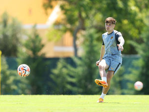 Supporting image for story: Wolves midfielder Luke Cundle joins Plymouth on loan