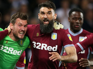 Supporting image for story: Comment: Ice cold Mile Jedinak the perfect man to handle the heat of Aston Villa's play-off push