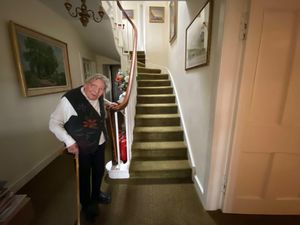 Supporting image for story