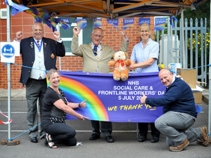 Supporting image for story: Market Drayton says thank you to the NHS
