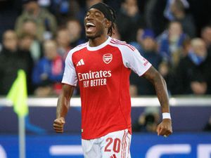 Supporting image for story: Noni Madueke scores twice as Arsenal march on by easing past Club Brugge