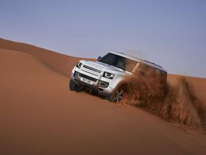 Supporting image for story: Land Rover Defender 130 to make debut on May 31