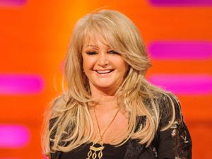 Supporting image for story: Putin ‘had his face to his feet’ during Kremlin performance, says Bonnie Tyler