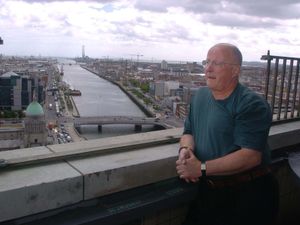 Supporting image for story: Christy Moore interrogation in UK questioned by Irish officials in 2004