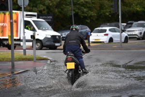 The Environment Agency (EA) has issued a flood alert as river levels rise