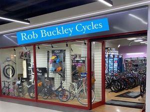 Supporting image for story: New cycle shop opens in county shopping centre