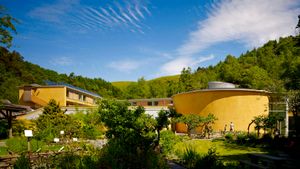The Wales Institute of Sustainable Education (WISE) was built in 2010 as a home to CAT’s postgraduate courses and training. It was designed to have a very low environmental impact in construction and in use and serves as an effective example and demonstration of sustainable building techniques. Credit: Tim Soar