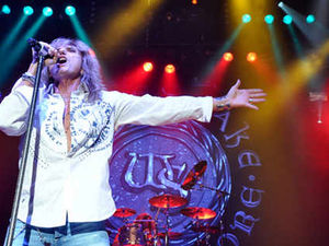 Supporting image for story: Concert review: Whitesnake at Wolverhampton Civic Hall