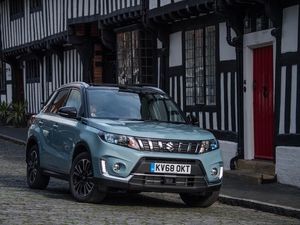 Supporting image for story: Facelifted Suzuki Vitara starts from £16,999