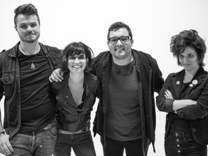 Supporting image for story: Unsigned Birmingham band MeMe Detroit launch video competition