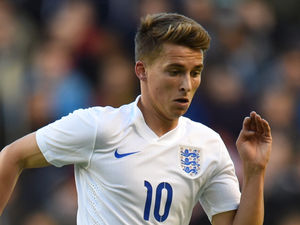 Supporting image for story: Tom Carroll's Aston Villa stay ended after hip surgery