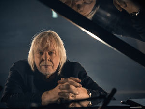Supporting image for story: Birmingham Christmas show for Rick Wakeman