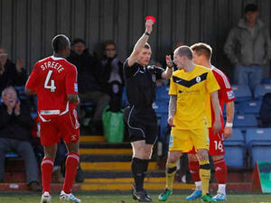 Supporting image for story: Andy Sinton: I need more time with AFC Telford players