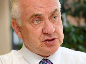 Supporting image for story: Firms should employ criminals, says police chief