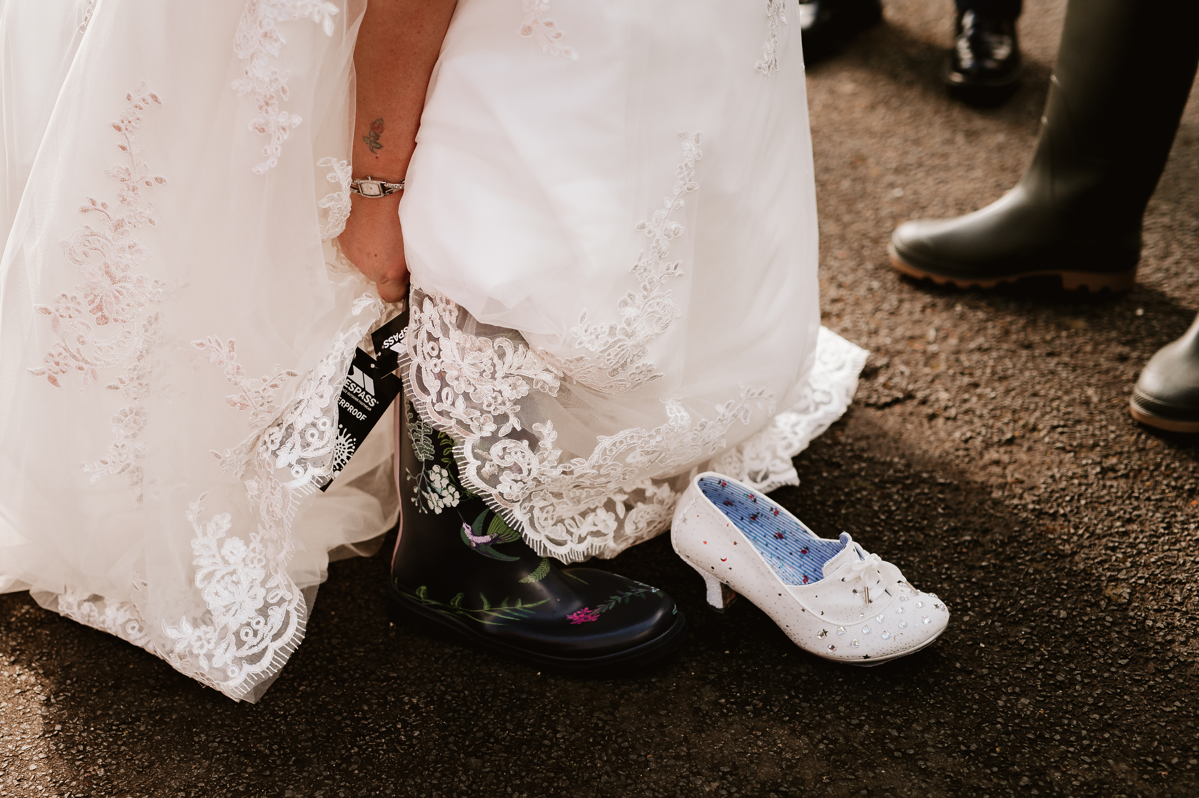 Jodie changes footwear