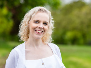 Supporting image for story: Mourning Wolverhampton woman thought cancer symptoms were caused by grief