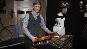 MCM Comic Con. Pictures by: Darren Price