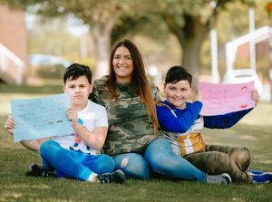 Supporting image for story: WATCH: Willenhall mum re-writes Emeli Sande classic to thank NHS workers