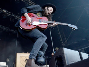 James Bay in 2016