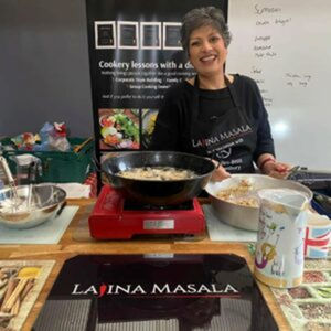 Lajina Leal, Lajina Masala