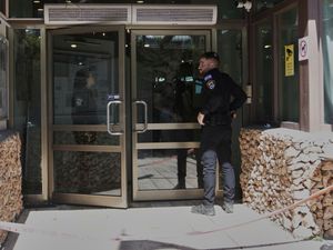 Supporting image for story: Two people injured in suspected militant attack outside Jerusalem