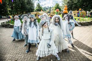 Supporting image for story: Surviving Alton Towers' Scarefest - review