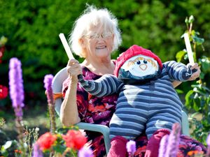 Supporting image for story: Scarecrow competition for neighbouring villages 