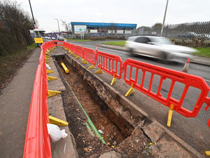 Supporting image for story: Dudley motorists warned of delays as 14-week gas work gets underway