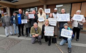 WALSALL COPYRIGHT NATIONAL WORLD TIM THURSFIELD -09/10/25Protest against how the \u00a320 million Darlaston Town Fund is being handled. Protestors gathered outside Darlaston Library, where the board meeting was taking place.