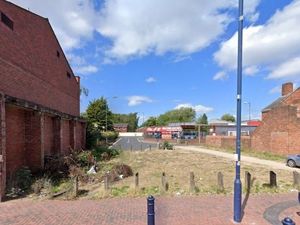 Supporting image for story: Go-ahead for 12 new flats in town centre