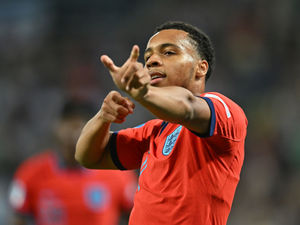 Supporting image for story: Aston Villa's Cameron Archer will get chance to impress in pre-season