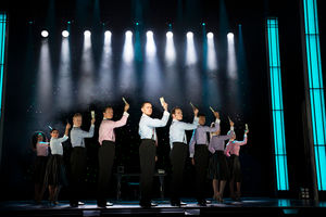 The Wedding Singer Ray Quinn. Photos by: Darren Bell