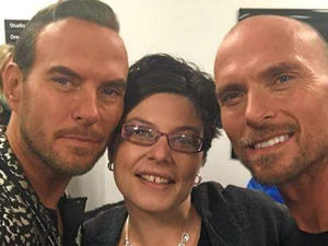 Supporting image for story: Poorly mother whisked away by teen idols Bros