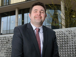 Supporting image for story: Telford & Wrekin Council leader in cuts warning to new PM