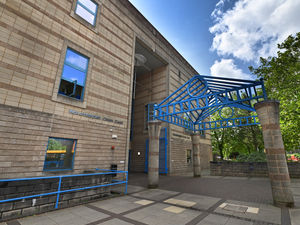 Supporting image for story: Two brothers at centre of boiler scam ordered to pay more than £11,000